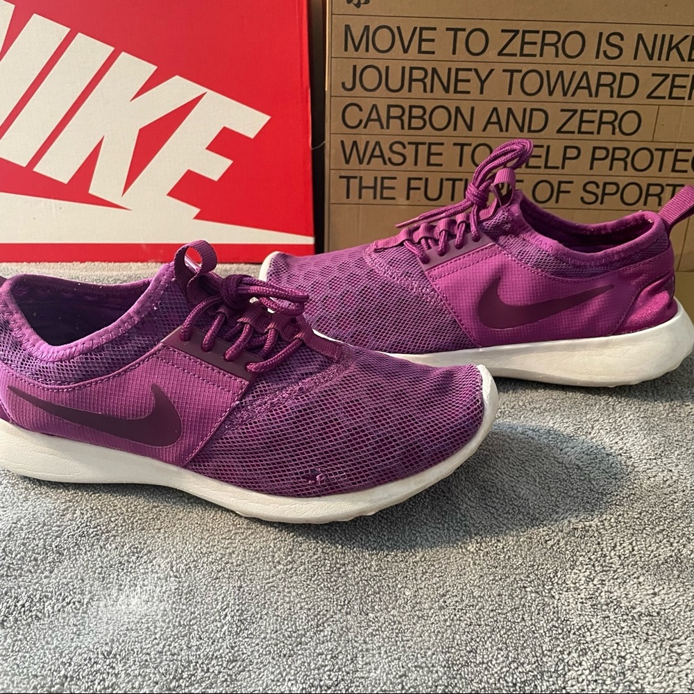 Nike Juvenate :: Women’s Size 7.5 :: Purple